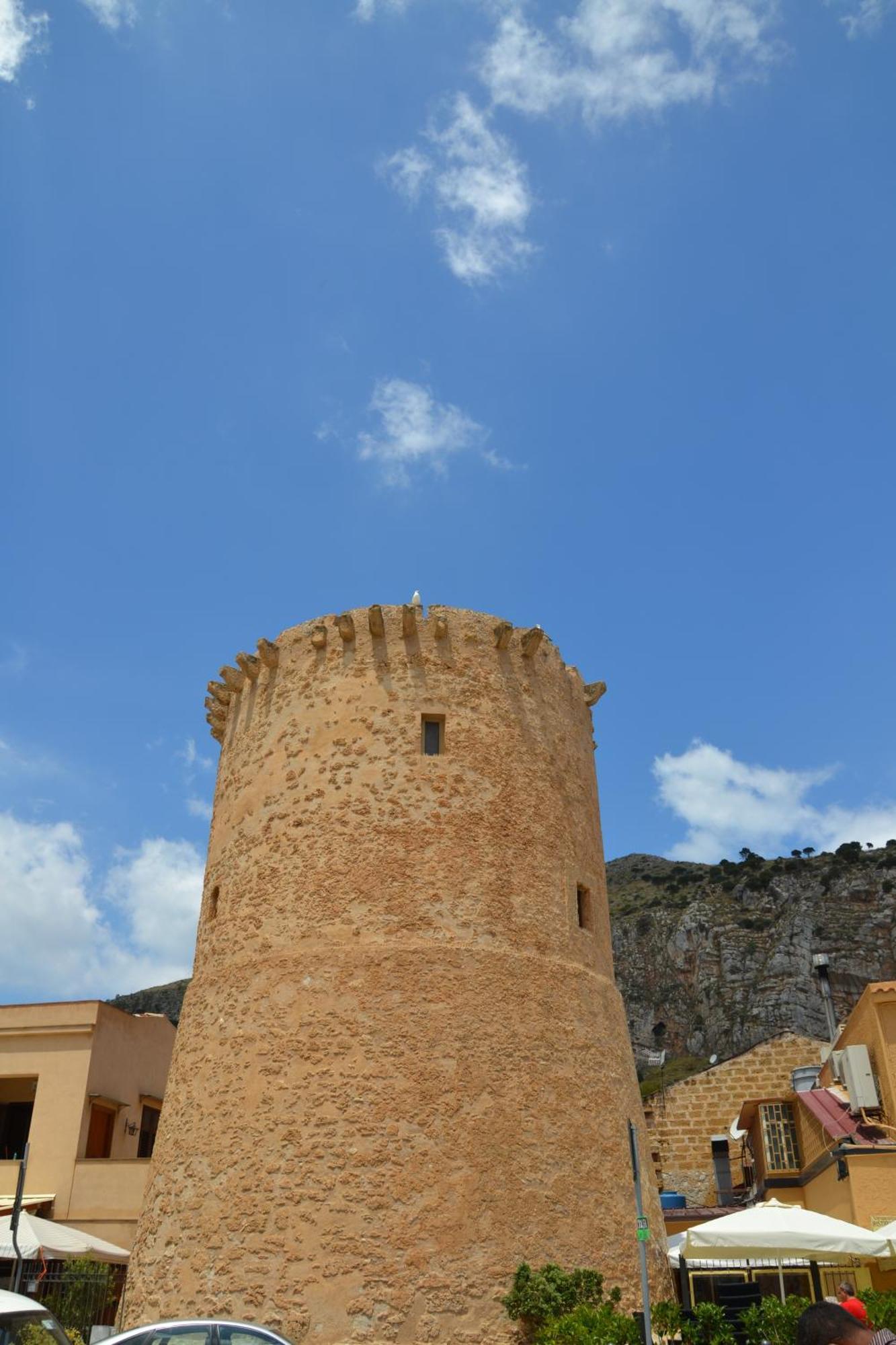 Mondello Holidays Exterior photo